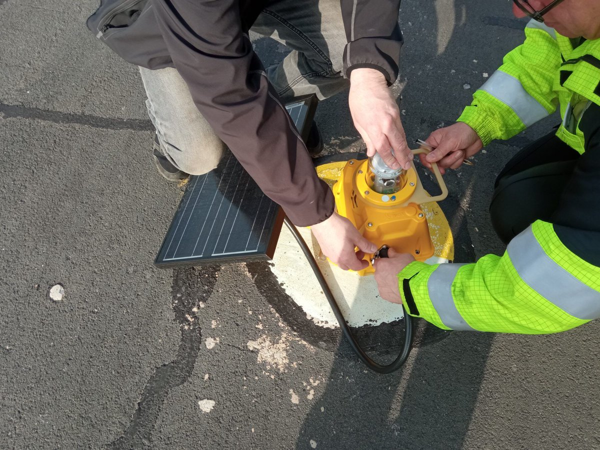 s4gacompany's tweet image. Easy Solar Airfield Lighting Maintenance with S4GA #ALCMS. Imagine a system that alerts you when maintenance is needed - before failures occur - enhancing safety, reducing downtime, and cutting costs for your airport.

#SolarLighting #Aviation #Airport