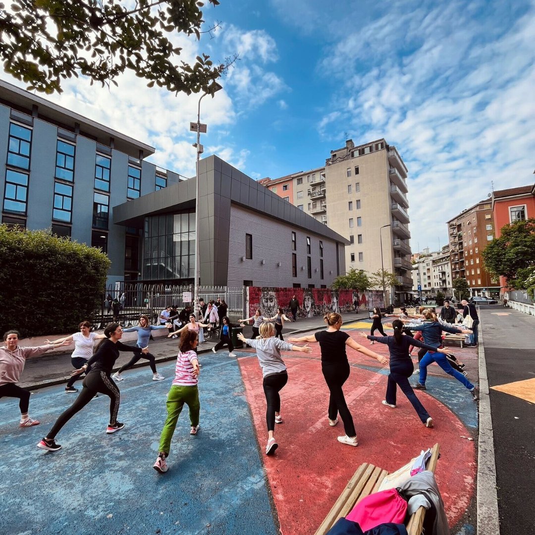 anna becchi tweet media