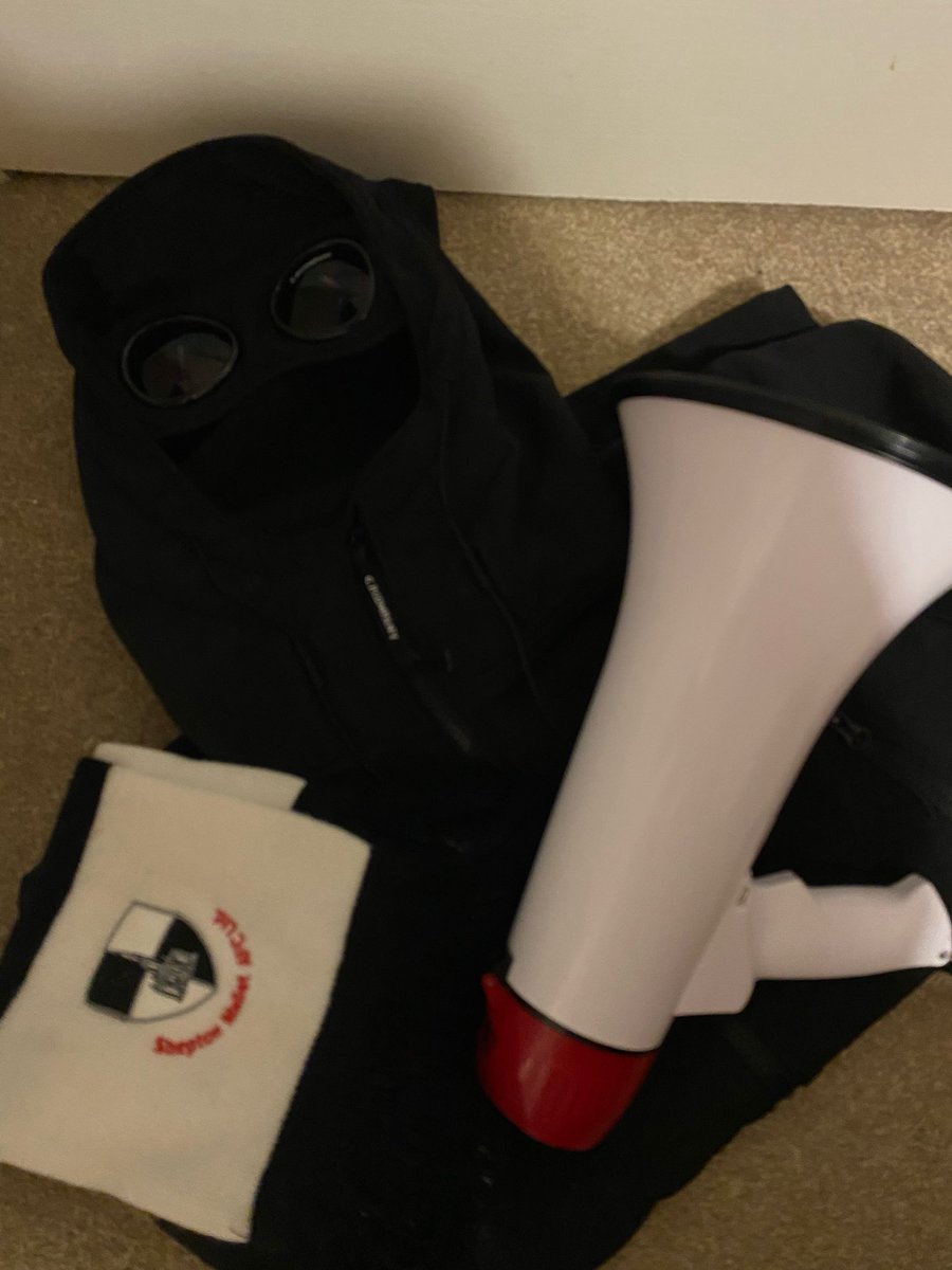 Valentine’s Day ❌
Match day eve ✅ 

Up the mallet 😍