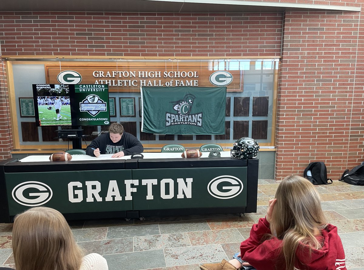 Chris Mac (@fbmcmahon) on Twitter photo Keeping the Grafton-to-Castleton pipeline going strong!
<a href="/mcmahonbrendan1/">Brendan McMahon</a> <a href="/Connor_Shepard3/">Connor Shepard</a> <a href="/CastletonFB/">Castleton Football</a> <a href="/Coach_Higs/">Tyler Higley</a> Keeping the Grafton-to-Castleton pipeline going strong!
<a href="/mcmahonbrendan1/">Brendan McMahon</a> <a href="/Connor_Shepard3/">Connor Shepard</a> <a href="/CastletonFB/">Castleton Football</a> <a href="/Coach_Higs/">Tyler Higley</a>