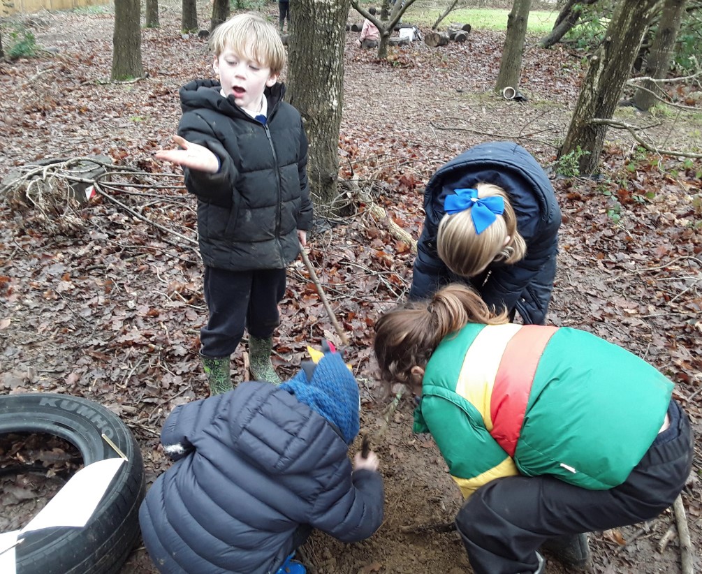 DowneSchool's tweet photo. What a fabulous morning we had for Charles Darwin Day today! Pupils took part in 3 different Darwin inspired investigation on the field and they were all actively engaged in learning. Quote of the morning "Charles Darwin must have had so much fun if this is what he did!" https://t.co/YfUffaDW9S