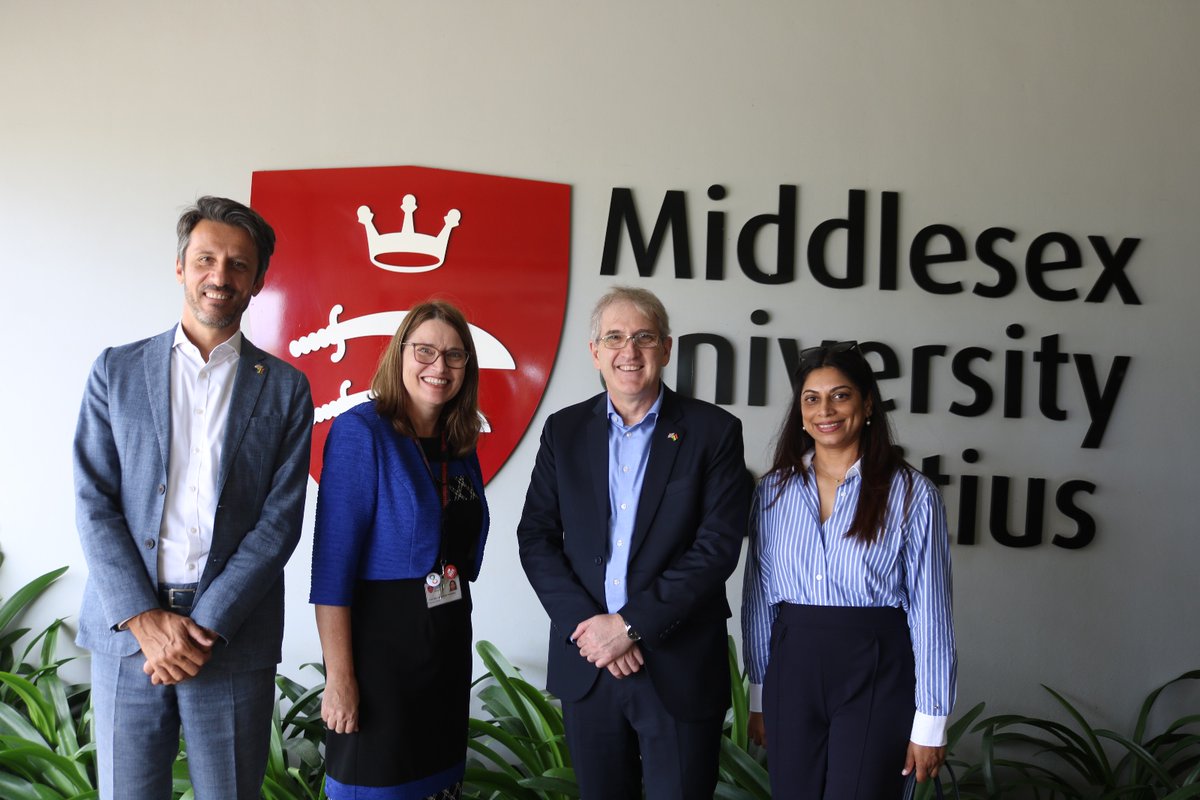 UKHCCharlotte's tweet photo. Education is an important driver of the 🇬🇧-🇲🇺 partnership.

@tradegovAfrica visits @MiddlesexUni in 🇲🇺.

The presence of UK universities in 🇲🇺 signifies a strong commitment to strengthening academic ties &amp; delivering opportunities for 🇬🇧 higher education to grow overseas. https://t.co/V0lpvwEMCA