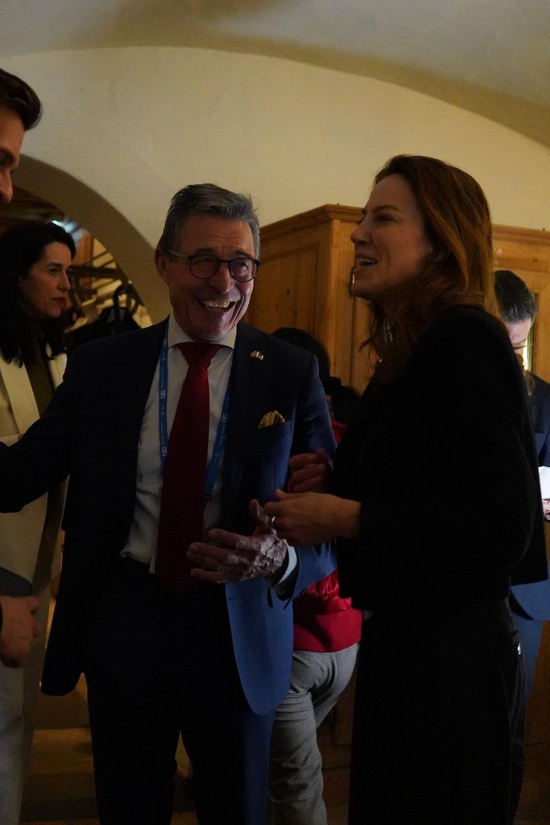 Anders Fogh Rasmussen (@andersfoghr) on Twitter photo Critical infrastructure is a frontline of modern warfare.
Today in Munich, <a href="/RasmussenGlobal/">Rasmussen Global</a> hosted <a href="/HennaVirkkunen/">Henna Virkkunen</a>, <a href="/KubiliusA/">Andrius Kubilius</a>, and leaders from Ukraine and some of the world's leading companies to discuss how we can work together to make Europe more resilient and more secure. Critical infrastructure is a frontline of modern warfare.
Today in Munich, <a href="/RasmussenGlobal/">Rasmussen Global</a> hosted <a href="/HennaVirkkunen/">Henna Virkkunen</a>, <a href="/KubiliusA/">Andrius Kubilius</a>, and leaders from Ukraine and some of the world's leading companies to discuss how we can work together to make Europe more resilient and more secure.