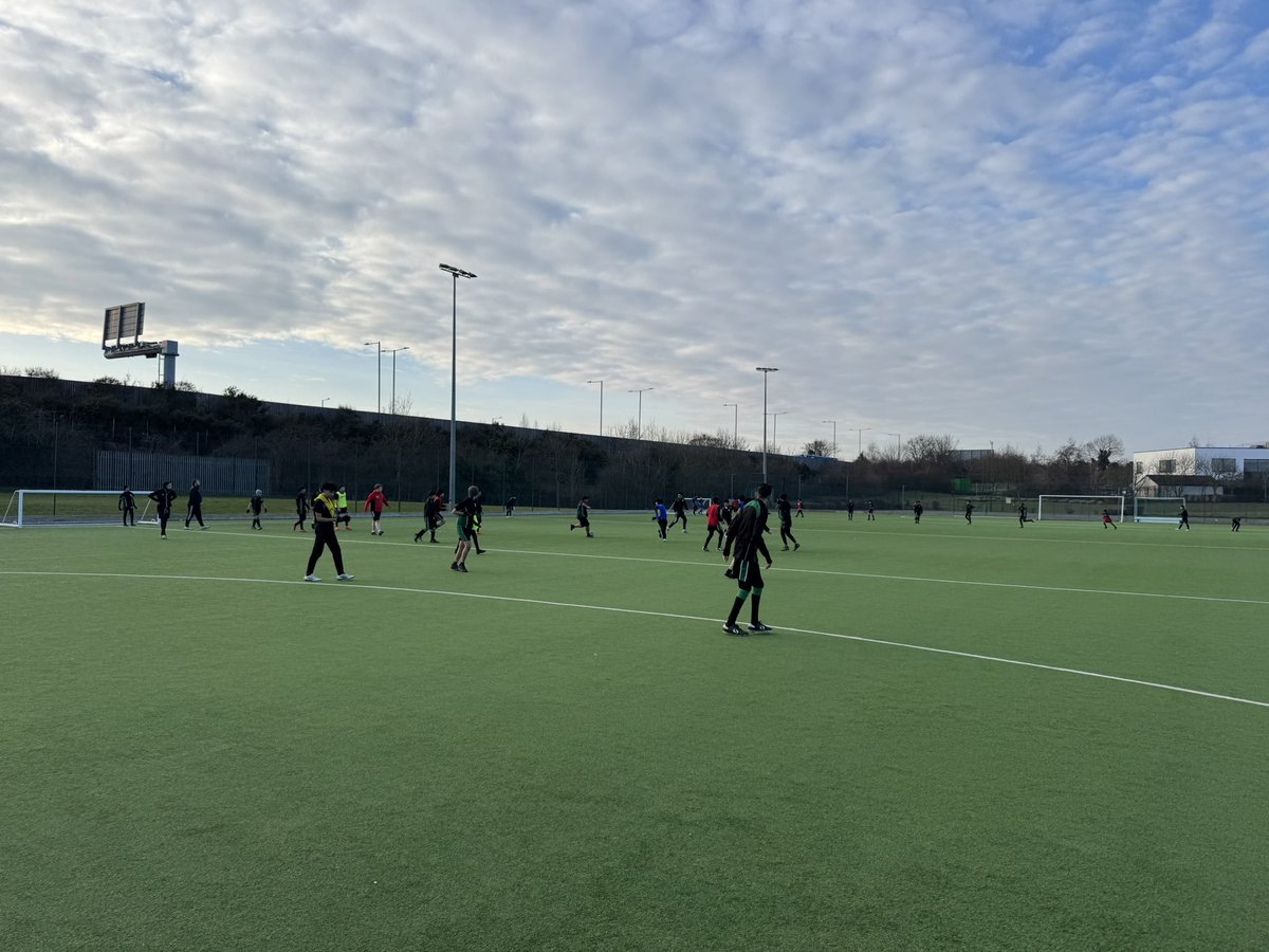 ChallneyPEDept's tweet image. Great to see so many kids at our Stay &amp;amp; Play football session today on the last day of term! Hope everyone has a fantastic break—see you all soon! ⚽ #FootballFun #StayAndPlay #trytrainsustain @ChallneyBoys