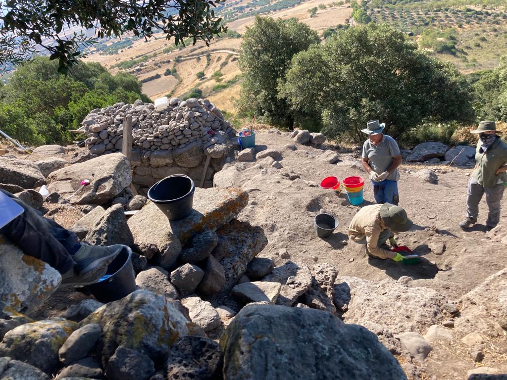 Looking for a Field School abroad?

Check out the Register's newly certified Field School in Sardinia! Investigate the Nuragic civilization through excavation and lab analysis. Students gain professional skills while contributing to ongoing research.

shorturl.at/BGurH