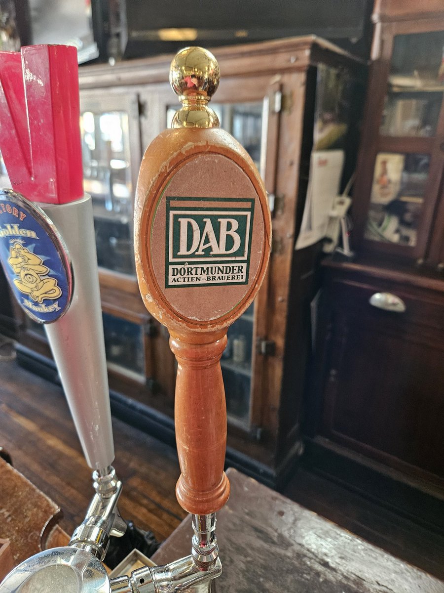 on tap now: DAB Original,  <a href="/CiderboysCider/">Ciderboys</a> Caramel Apple,  <a href="/SonderBrewing/">Sonder Brewing</a> You Betcha! Blackberry, and Short's Superfluid!  <a href="/EvvBeerClub/">𝔼𝕧𝕒𝕟𝕤𝕧𝕚𝕝𝕝𝕖 𝔹𝕖𝕖𝕣 ℂ𝕝𝕦𝕓</a> <a href="/CavBeerIN/">Cavalier Distributing</a> <a href="/WorkingDistrib/">Working Distributors</a>