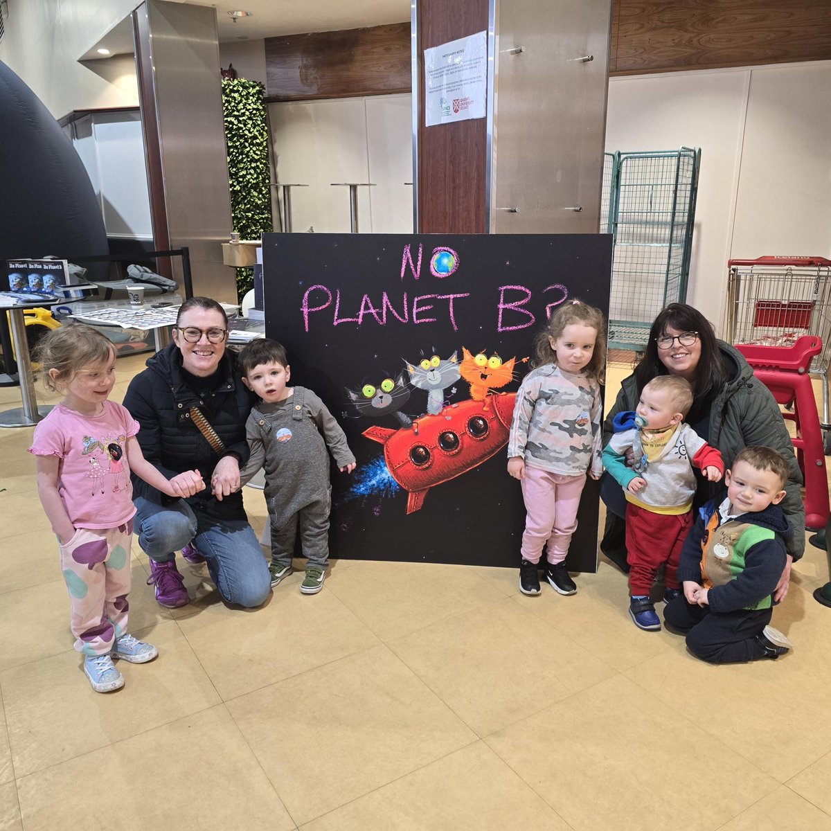 spacequb's tweet image. We have completed our #NISF2025 roadshow with @ArmaghSpace
Thank you to everyone who joined us in @FoylesideSC @hilloftheoneill @TheMACBelfast this week for No Planet B🪐
Some highlights of our week ⬇️