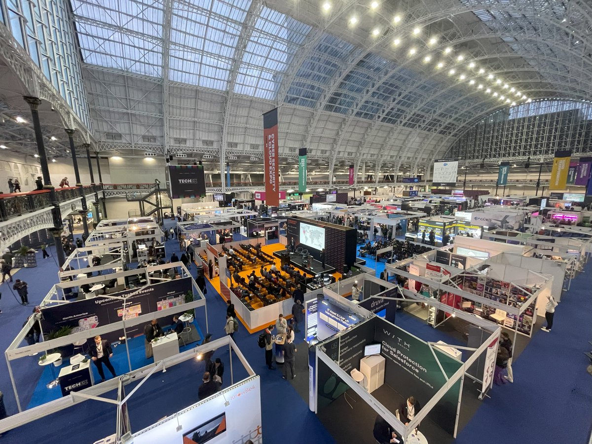 Innovation in action 🚀

We hosted our brand new event, Techcelerate, bringing together our #Tech and #Cybersecurity graduates for a two-day conference to learn more about the latest industry trends and emerging technologies.