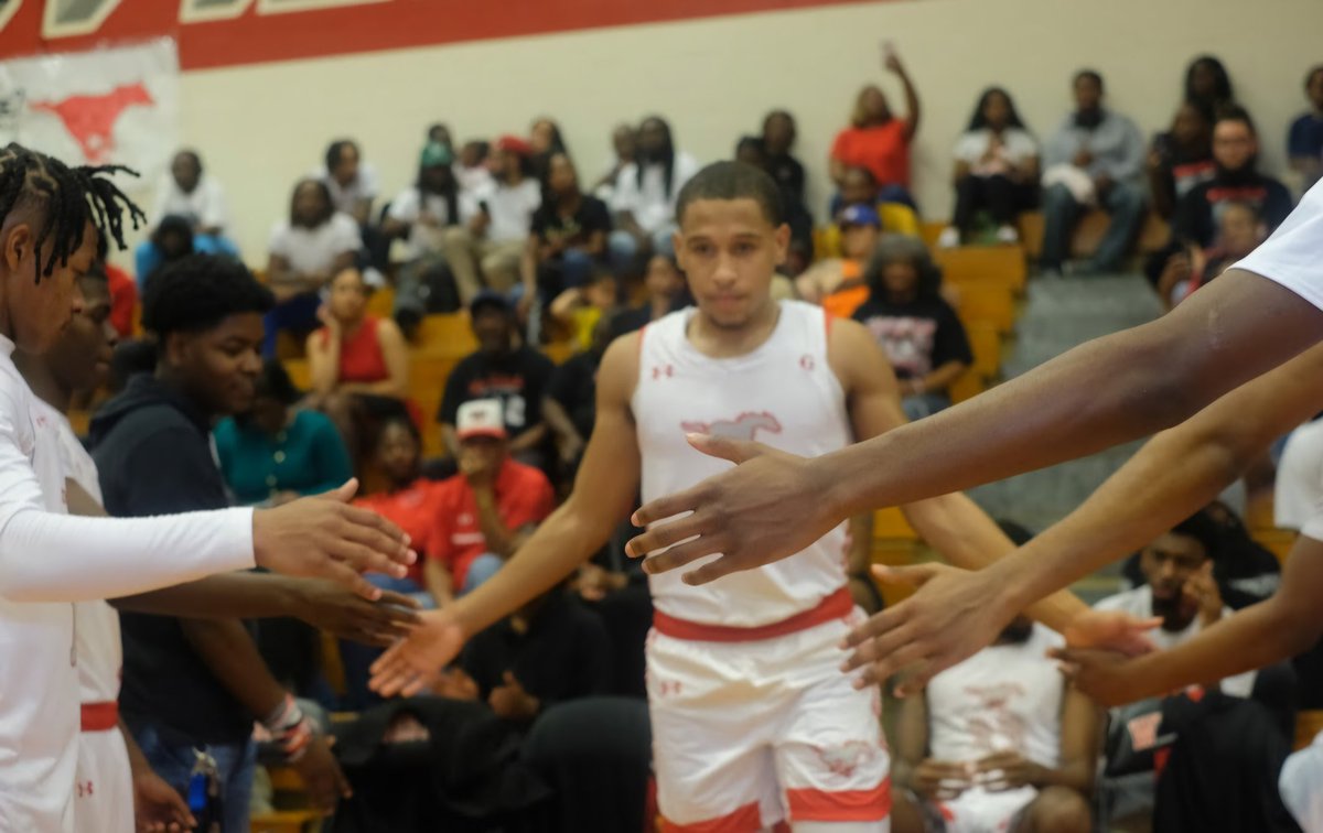 Graduation count down for our Senior, Jordan Francis ♥️
Senior Night