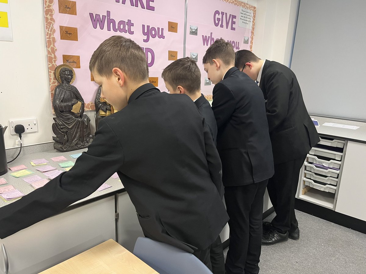 As we start the first day of random acts of kindness week the student council have been hard at work delivering our messages of kindness to each other. #brightensomeonesday#BeKind