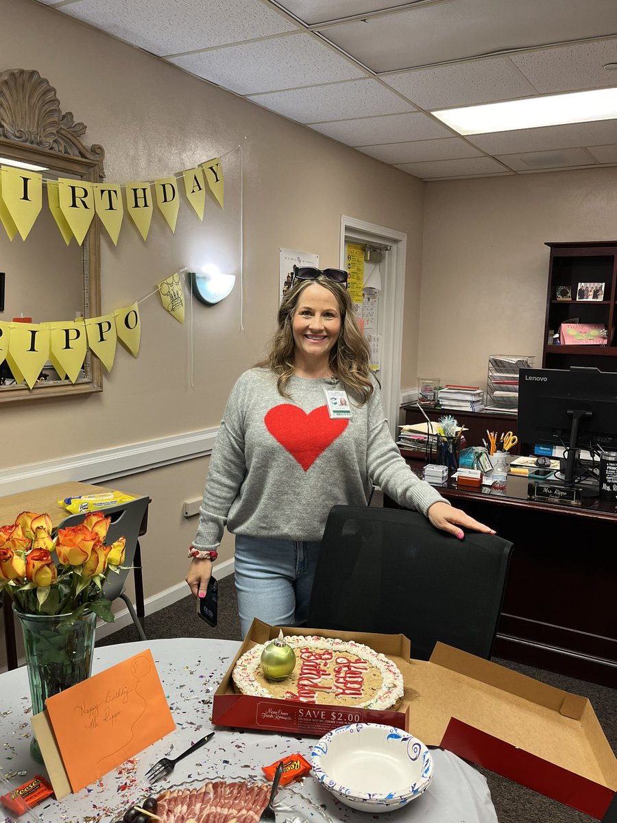 Nova Eisenhower tweet media