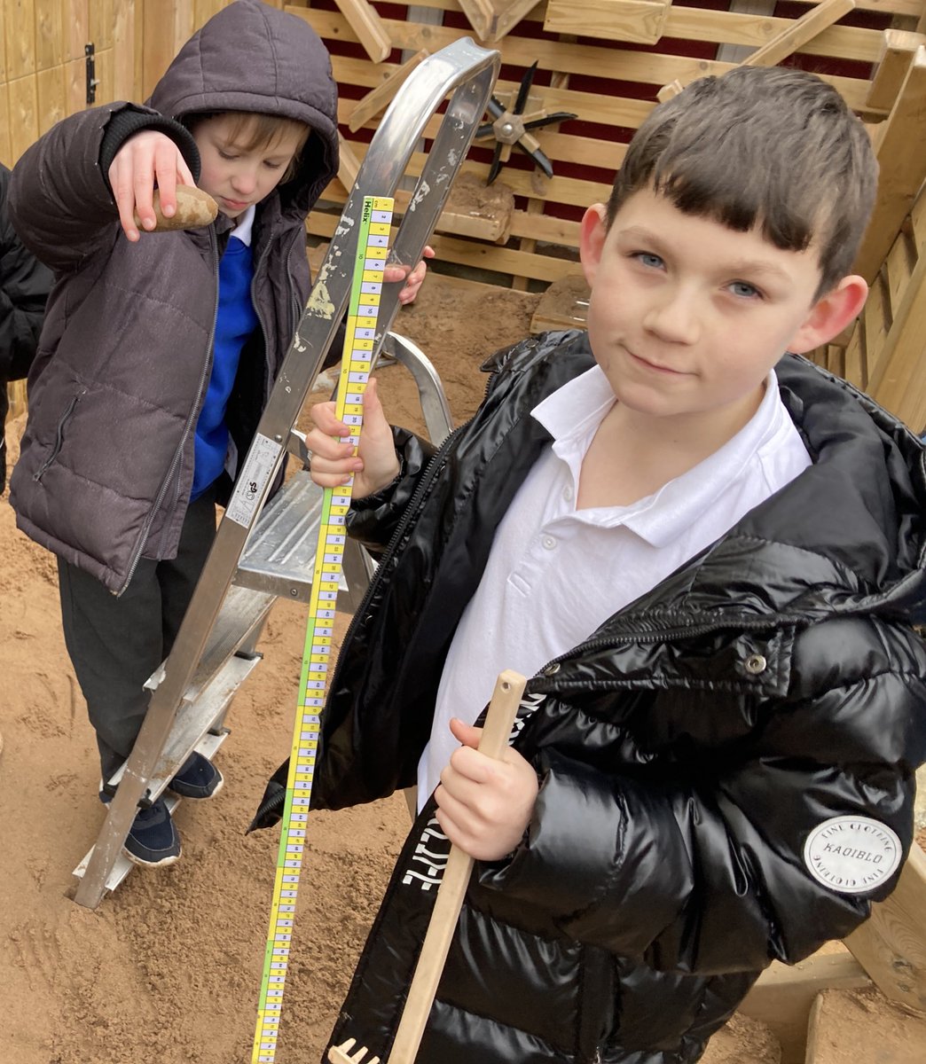 Weelsby Y5LD (@mrd_weelsby) on Twitter photo This week in Science, we completed an investigation about if the height of a meteorite effects the depth of a crater ๐๐ช๐ <a href="/DeltaWeelsby/">Weelsby Academy ๐</a> This week in Science, we completed an investigation about if the height of a meteorite effects the depth of a crater ๐๐ช๐ <a href="/DeltaWeelsby/">Weelsby Academy ๐</a>