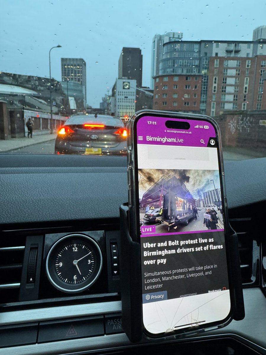 Harry Leach tweet media