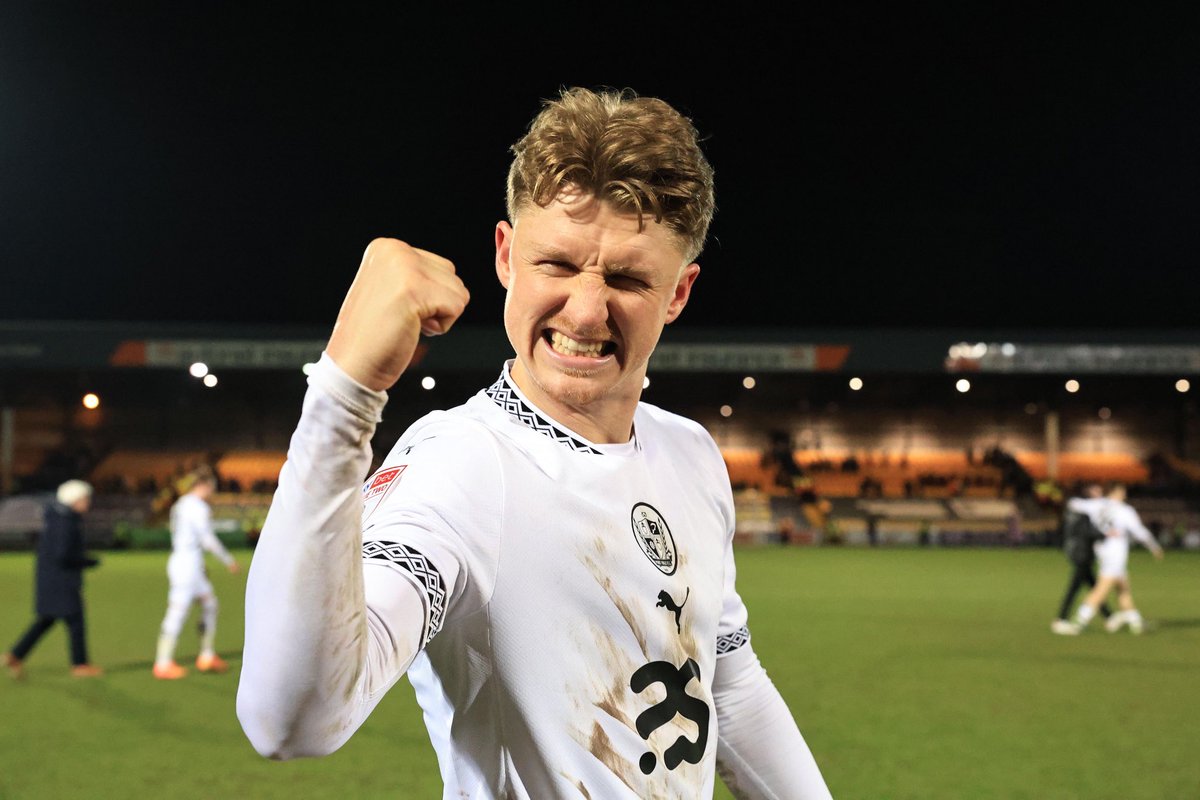 First start in 4 months!!! Over the moon to be back… Game of 2 half’s for sure but what a fantastic win 👊🏻👊🏻👊🏻 Momentum with us. Up The Vale 🔥🔥🔥 <a href="/OfficialPVFC/">Port Vale Football Club</a>