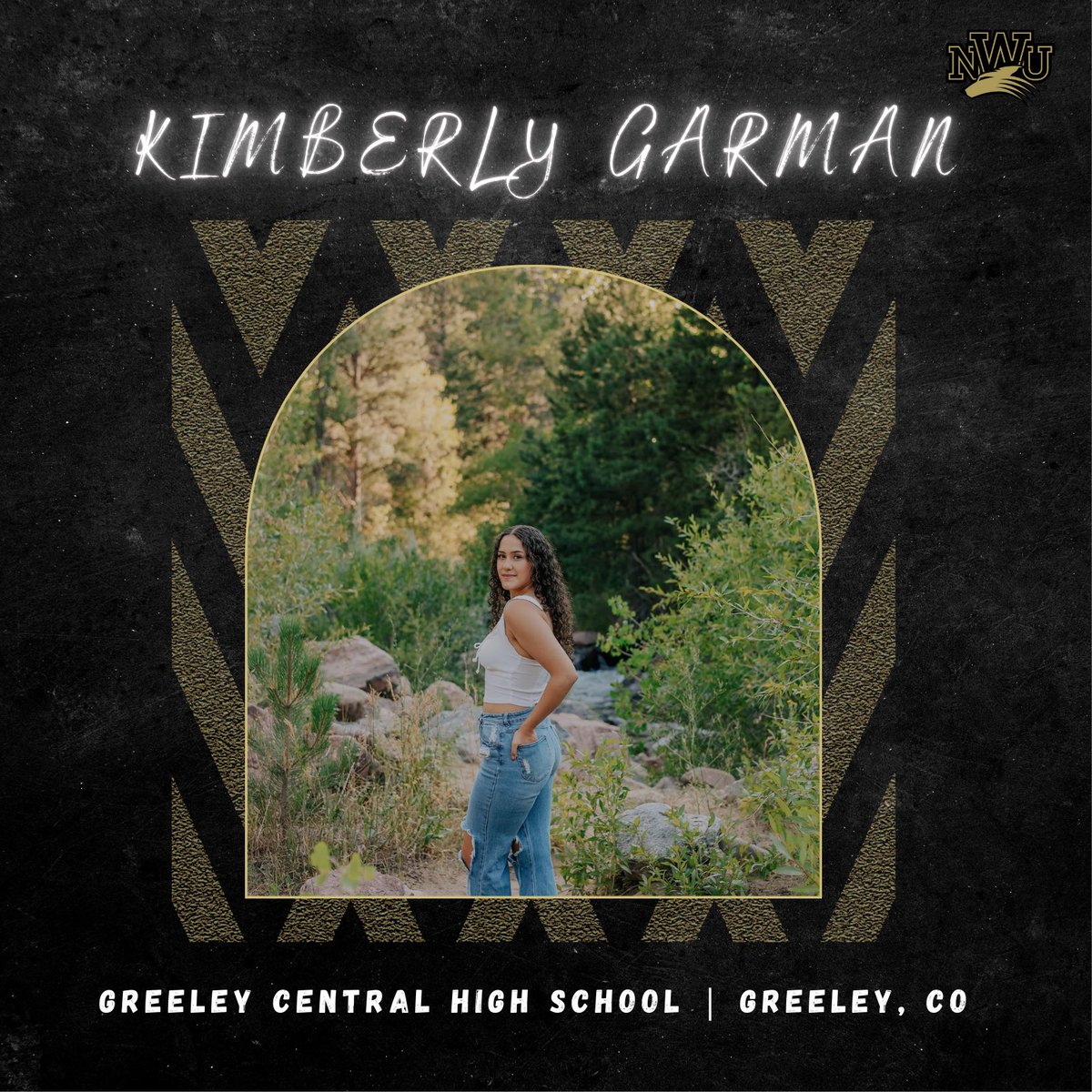 We are excited to add Kimberly to our 2025 class! Welcome to #pwolfnation 🤍👏🏻