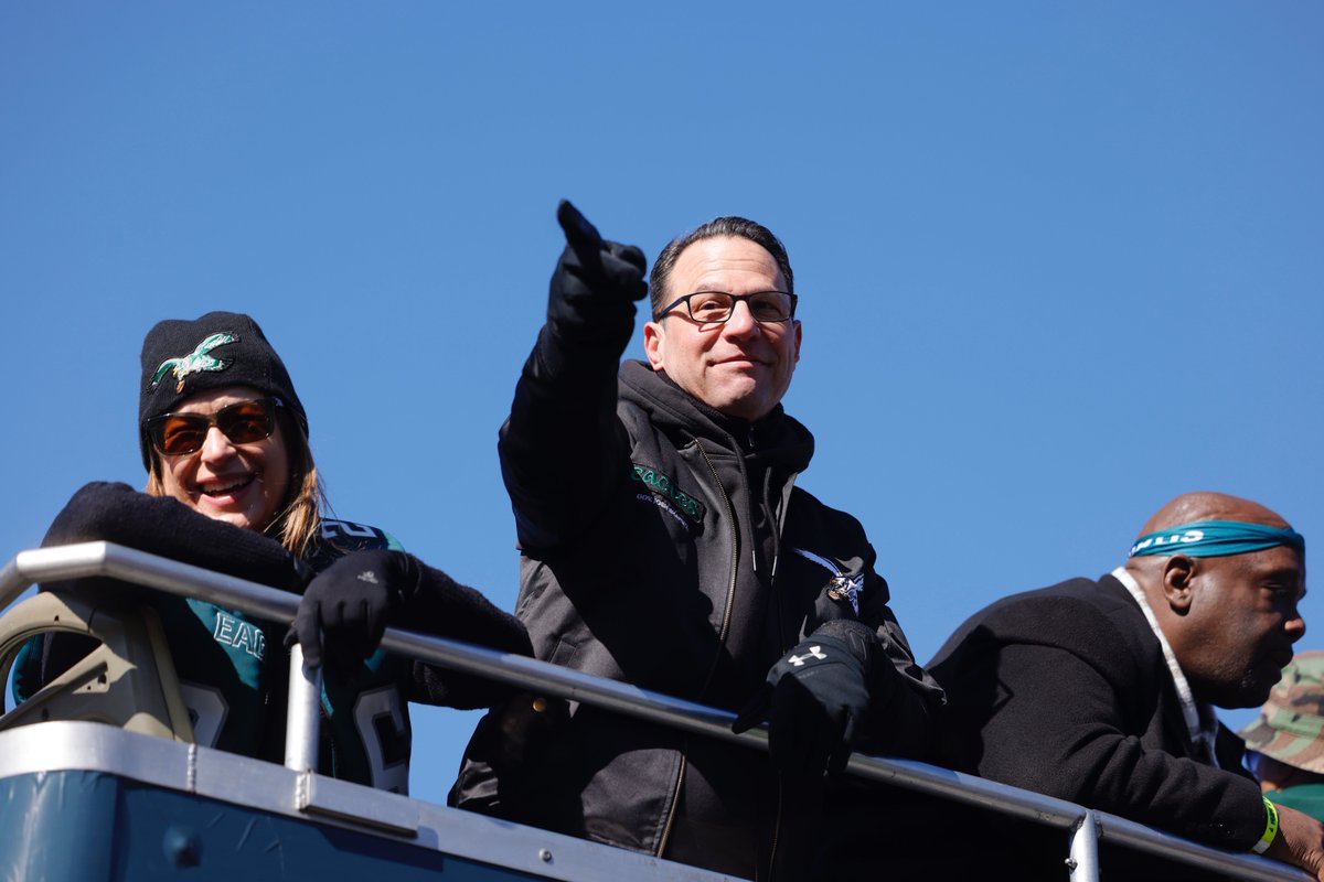 No one knows how to celebrate like Philly does. Go Birds. 🦅