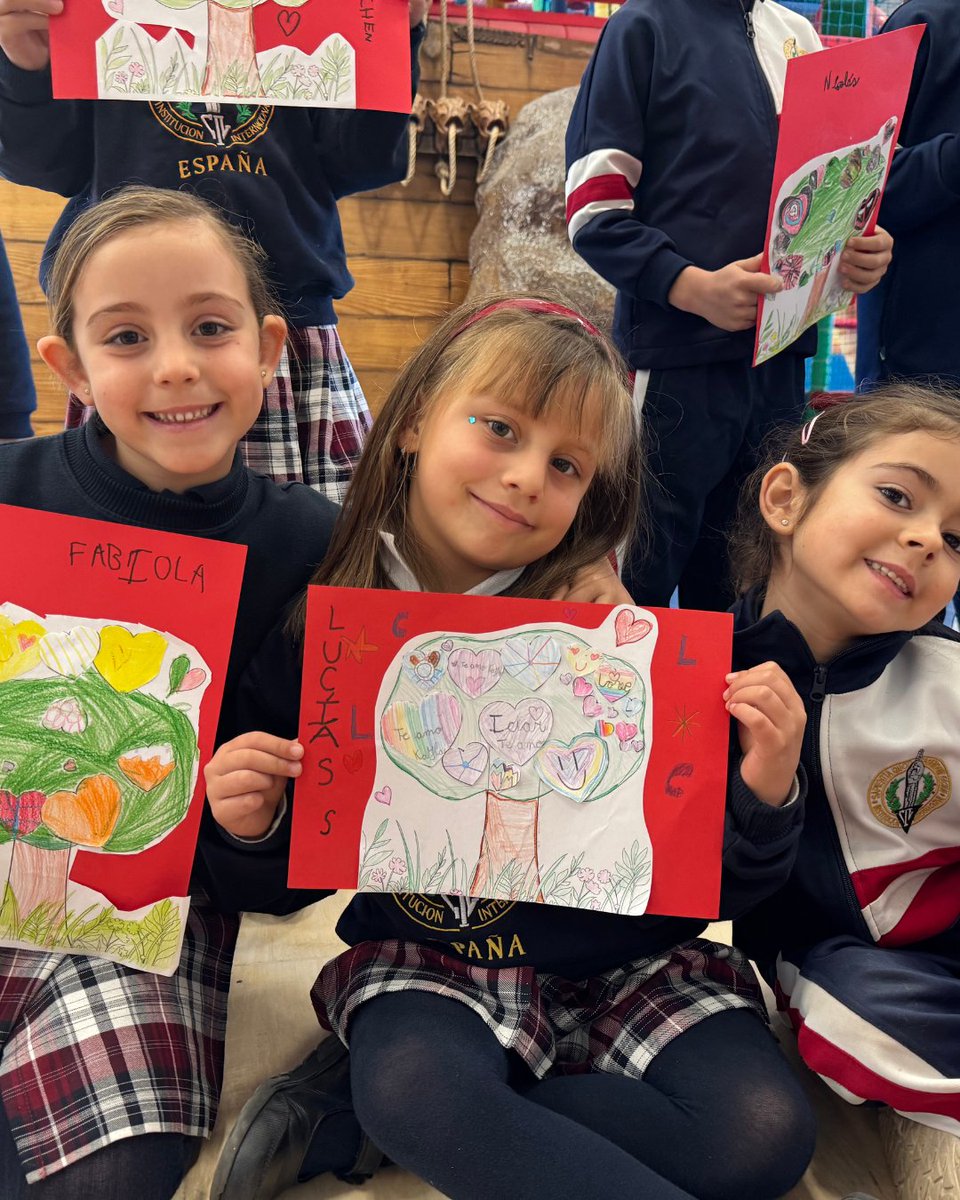 🌍 Porque la amistad no tiene fronteras y el cariño se demuestra en los pequeños detalles.

¡Feliz Día del Amor y la Amistad! 🥰

.
.
.
#institucioninternacionalsek
#colegiointernacional
#educacionbilingue 
#valencia  
#DíaDelAmorYLaAmistad
#AprendemosConElCorazón