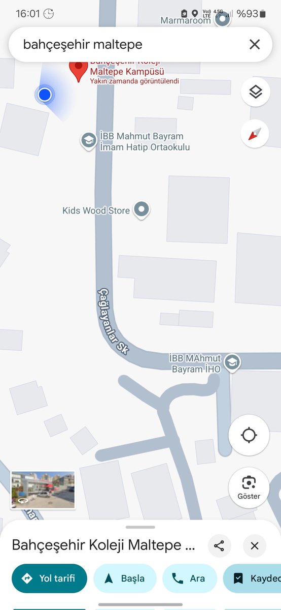 ozknbasarir's tweet photo. Zümrütevler Mah. Çağlayanlar Sokakta 3 okul, 3 site olmasına, yaşanan trafik yoğunluğuna rağmen araç tamir,yıkama vs açılması bölgeye nasıl bir katkı sağlayacak acaba 🙄 @koymenesin @MaltepeBelTr https://t.co/BSjtYc0coG