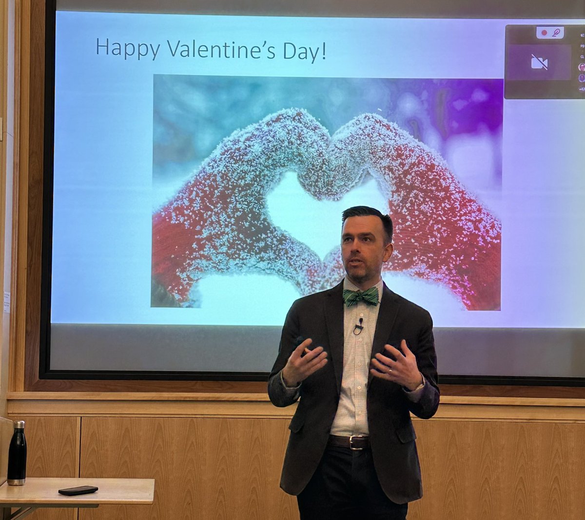 Mary Cushman 🫀🧠🩸 (@marycushmanmd) on Twitter photo NOW: <a href="/GBarnesMD/">Geoff Barnes</a> on Anticoagulation Stewardship to improve care! <a href="/UVMDeptMed/">UVM Department of Medicine</a> Grand Rounds! NOW: <a href="/GBarnesMD/">Geoff Barnes</a> on Anticoagulation Stewardship to improve care! <a href="/UVMDeptMed/">UVM Department of Medicine</a> Grand Rounds!
