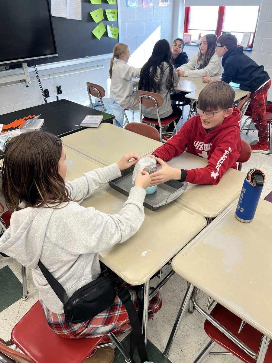 Things have been shocking in 6th as we discover all things electricity and matter. <a href="/HanoverMiddle/">Hanover Middle Sch</a>