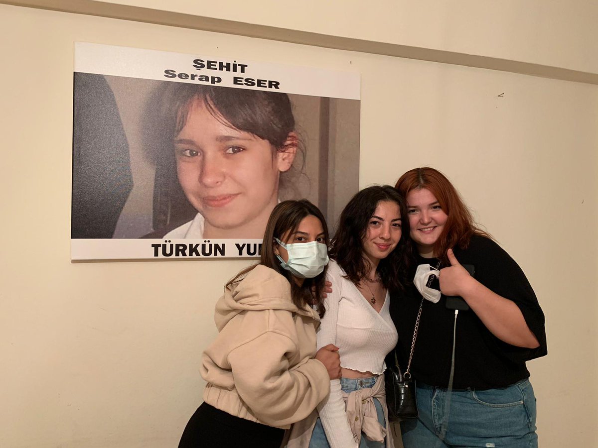 Tümyad öğrenci evleri.

Evlerimizde kalan öğrenciler kira ödemiyor, kurum karşılıyor, elektrik, su, doğalgaz ücreti ortak.

Sayılarını her sene arttırıyoruz.