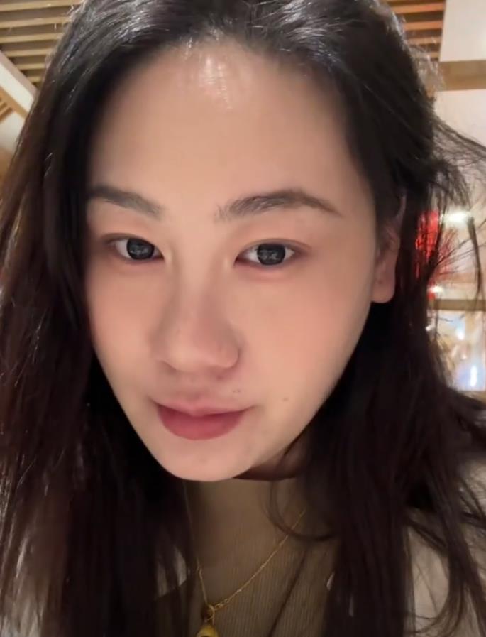 化妝師小柒 tweet media