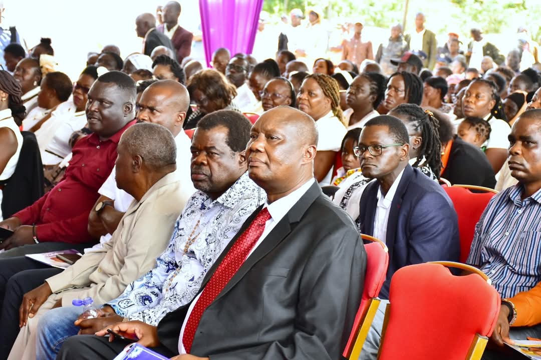 GovOjaamong's tweet photo. We laid to rest great leader, served with humility and dedication. Psalm 34:18 The Lord is close to the broken heart and saves those who are crushed in spirit. 
Moses Mulomi was distinguished leader who demonstrated exceptional dedication &amp; service to the people of Busia County. https://t.co/s6ikFOkRBZ