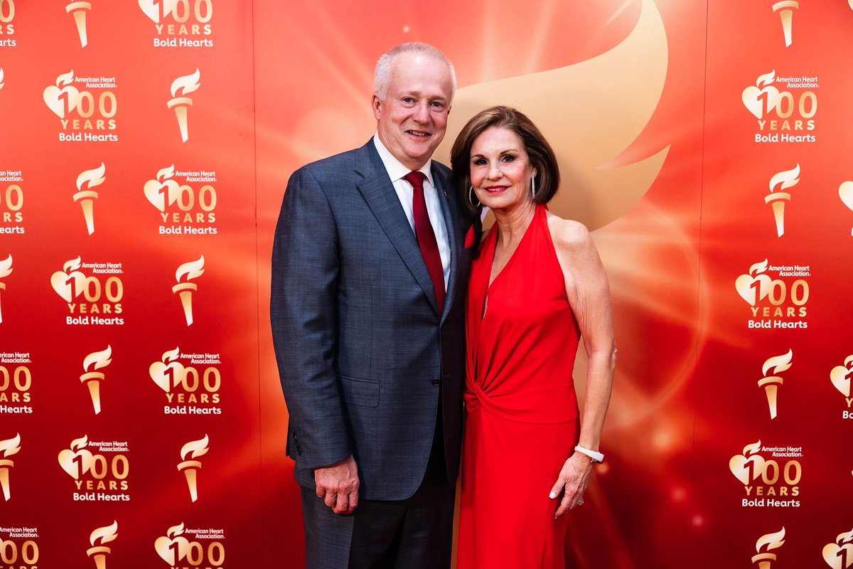 Robert Harrington tweet media