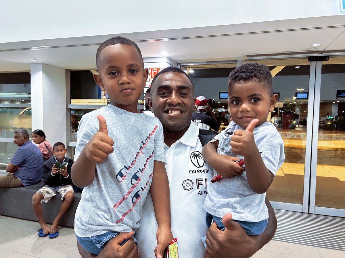 Wishing a safe flight to our Fiji Airways Fiji 7s gladiators as they leave for Vancouver ✈️ 

Vinaka Fiji Airways ‼️🫶🏾 #MaiViti #fijiwater #FijiAirways #vancouversvns #HSBCSVNS