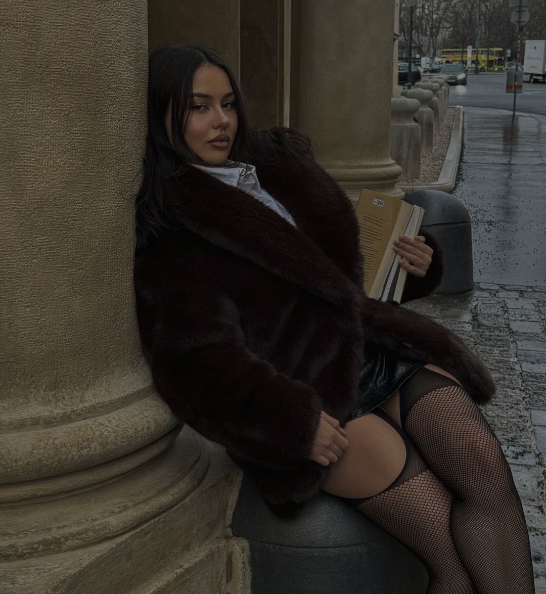 𝖐𝐚𝐭𝐡𝐚𝐫𝐢𝐧𝐚 𝖛.𝖍. (@stayd0ne) on Twitter photo 