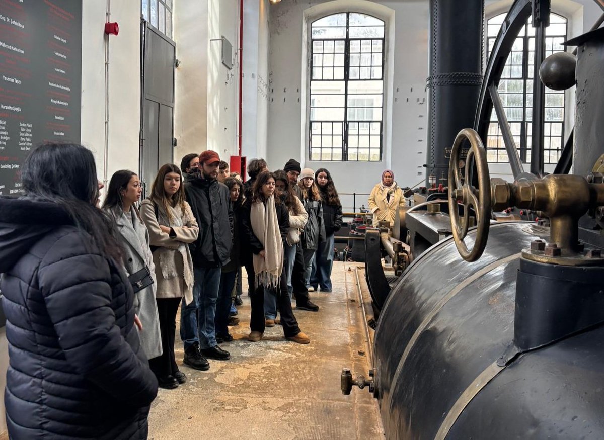 İ.Ü Su Bilimleri Fakültesi öğrencilerimiz İSKİ Terkos Su Medeniyetleri Müzesini ziyaret ettiler.

Öğrencilerimize bu olanağı sağlayan Sn Genel Müdür Doç. Dr. <a href="/SafakBasa/">Doç. Dr. Şafak Başa</a> 'nın şahsında İSKİ ailesine teşekkür ederim.