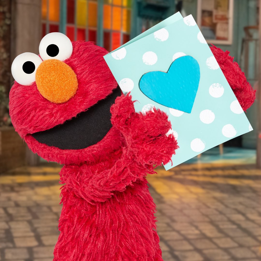 elmo's tweet photo. Will you be Elmo's Valentine?

Pretty please with a cherry on top?! https://t.co/0rgDKSbBBn