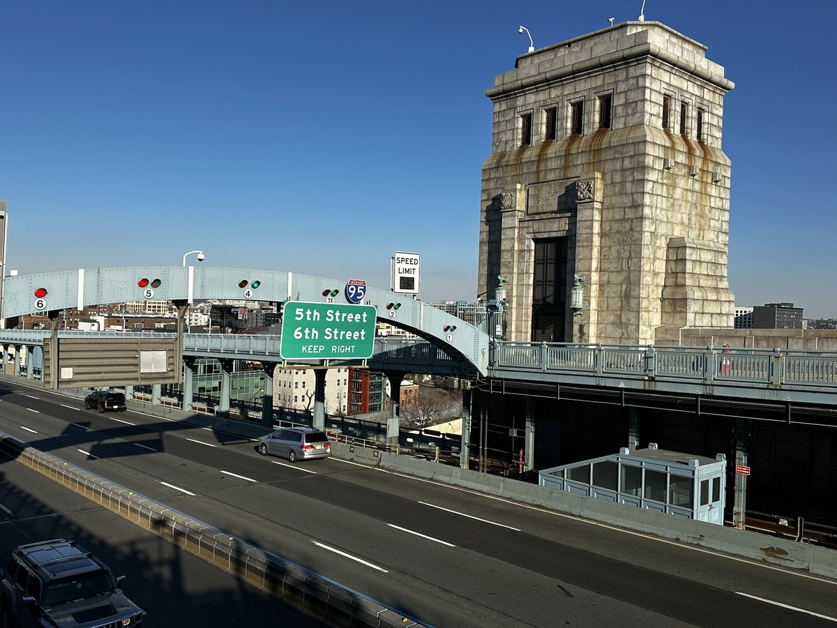 Mark 42Freeway tweet media