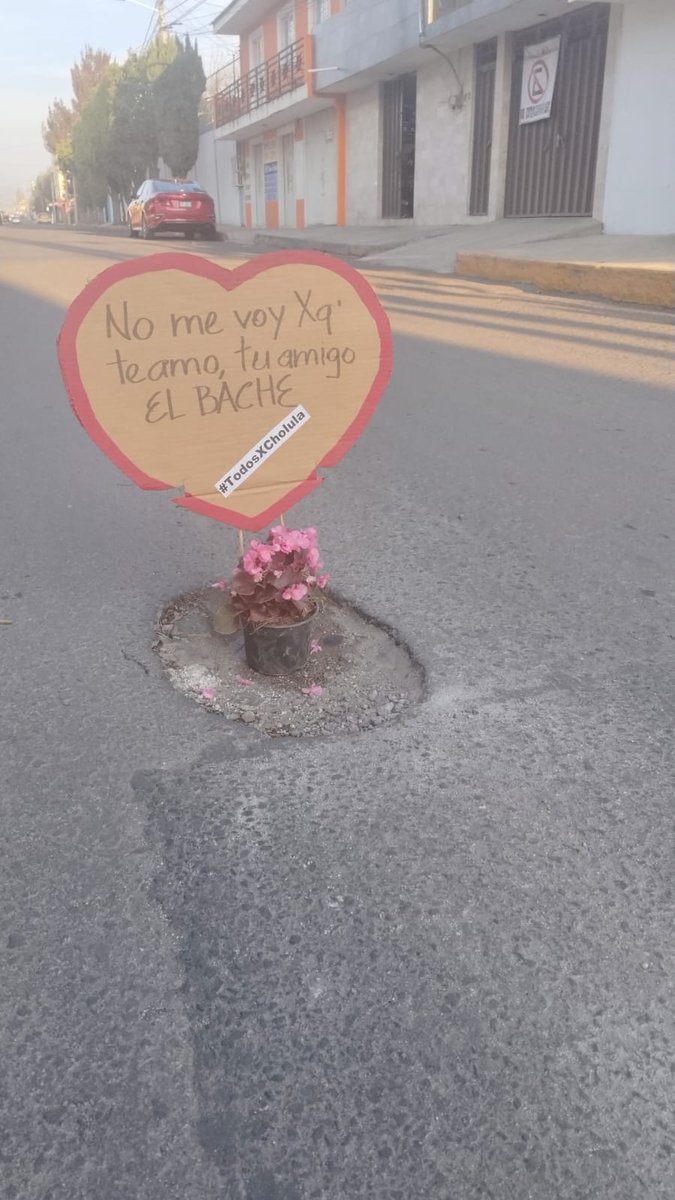 Cholula amanece "enamorada" ...
#TodosPorCholula