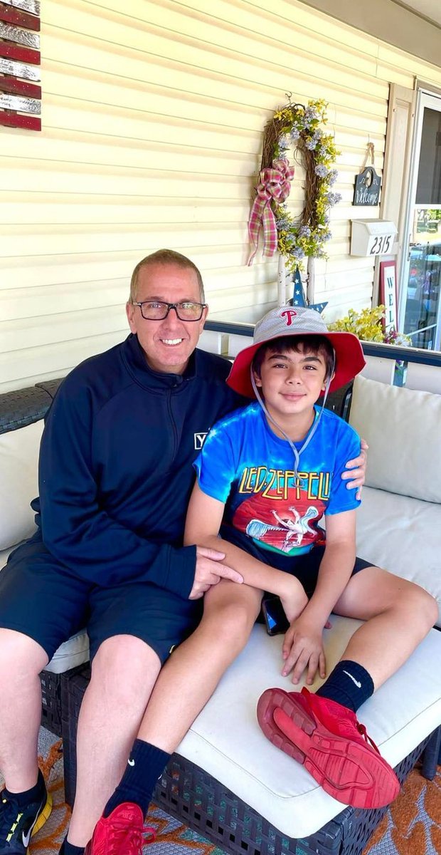 JamesFerna3's tweet image. Happy Val to both of us 💕 and to you guys out there