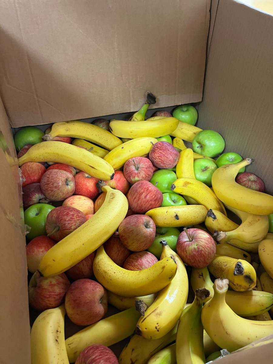 RareDiseaseGenomicsRSA (@raregenomicsrsa) on Twitter photo #RareDiseaseMonth
Wednesdays in Feb are sandwich days: we package and deliver delicious sandwiches and fruit to the patients at the Paediatric outpatients at Tygerberg Hospital, including those attending #Genetic Clinic.
1 smile at a time...
<a href="/shahida_moosa/">Shahida Moosa #StopTheGenocide</a> <a href="/SUhealthsci/">SU, Faculty of Medicine and Health Sciences</a> <a href="/SuMBHG/">Division of Molecular Biology and Human Genetics</a> #RareDiseaseMonth
Wednesdays in Feb are sandwich days: we package and deliver delicious sandwiches and fruit to the patients at the Paediatric outpatients at Tygerberg Hospital, including those attending #Genetic Clinic.
1 smile at a time...
<a href="/shahida_moosa/">Shahida Moosa #StopTheGenocide</a> <a href="/SUhealthsci/">SU, Faculty of Medicine and Health Sciences</a> <a href="/SuMBHG/">Division of Molecular Biology and Human Genetics</a>