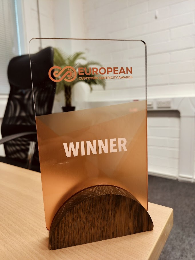 KlearcomTech's tweet photo. 🎉Special Delivery! Our Best Customer Self-Service Project Regional (European) Winner award has arrived in the post, and we couldn’t be prouder! 🏆
📖 Read more about our win: https://t.co/LLwGwoKfMc
#CustomerExperience #CustomerCentricity #AwardWinning #IVRTesting #Klearcom https://t.co/8lZoOBPveN
