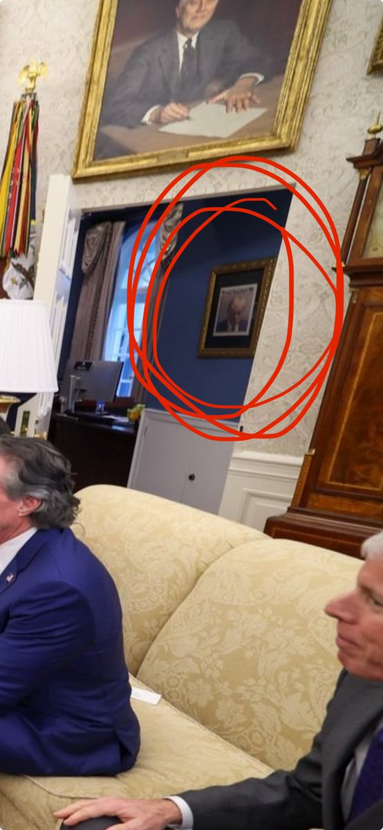 lol he hung his mug shot in the White House