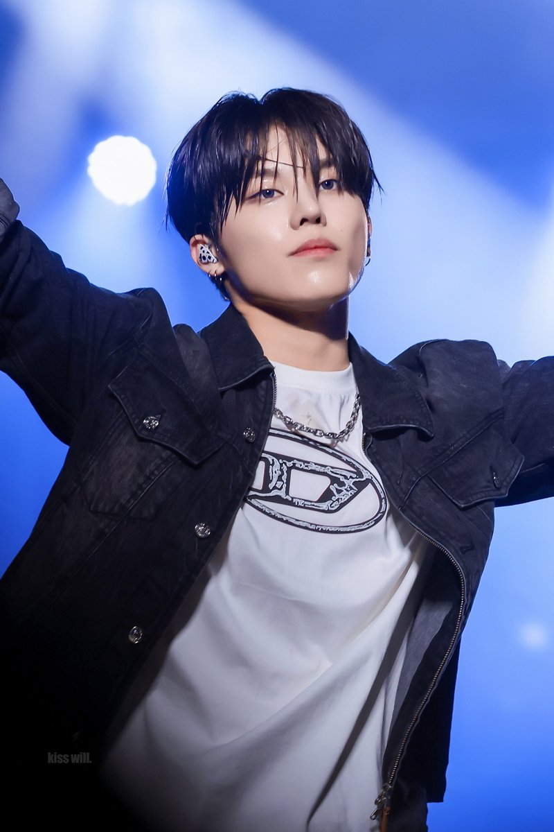 kisswillkiss's tweet photo. -250214

#박정우 #PARKJEONGWOO
#트레저 #TREASURE https://t.co/UXN8wd1HK4