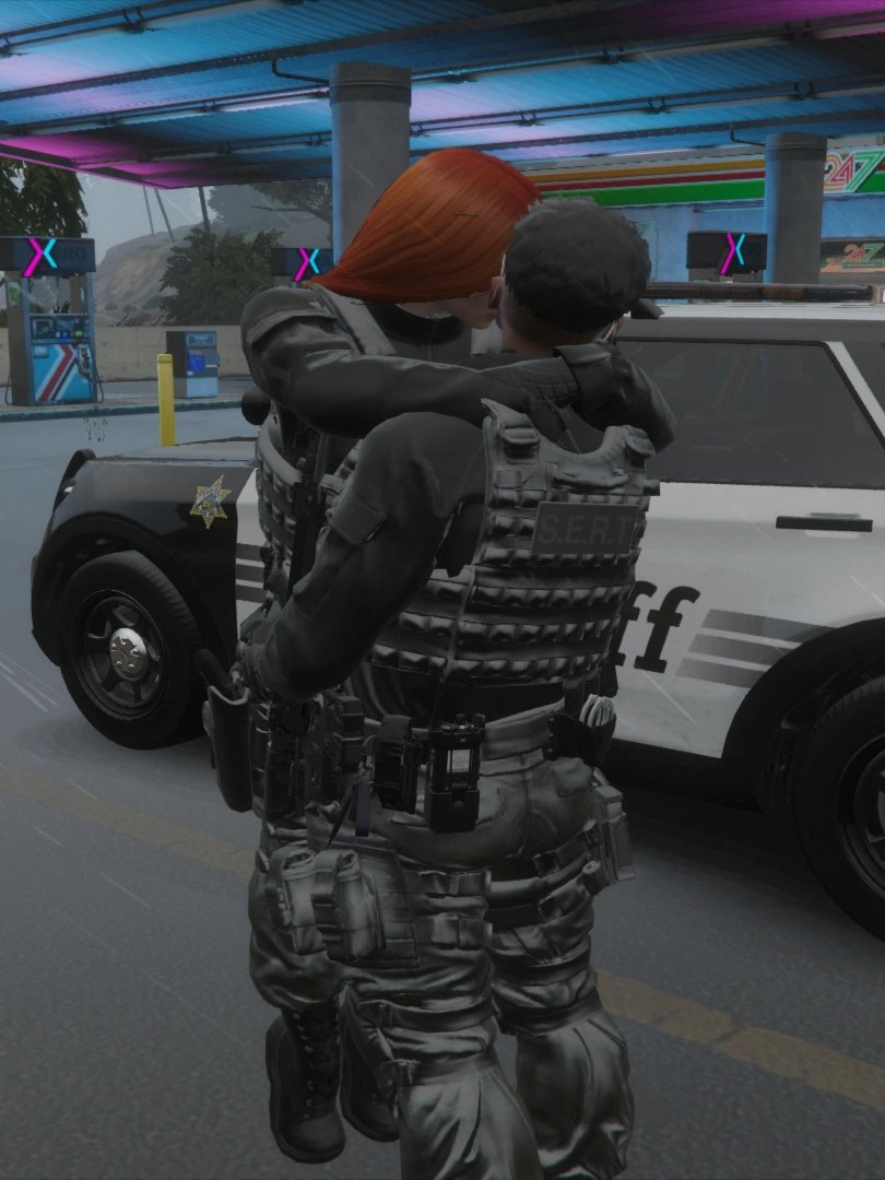 InfamesLEO's tweet image. 🌹En el BCSO, celebramos el amor a lo grande.

Viva el amor en todas sus formas!

Enseñamos las mejores parejas (o ex) que tenemos o hemos tenido en la poli🌹