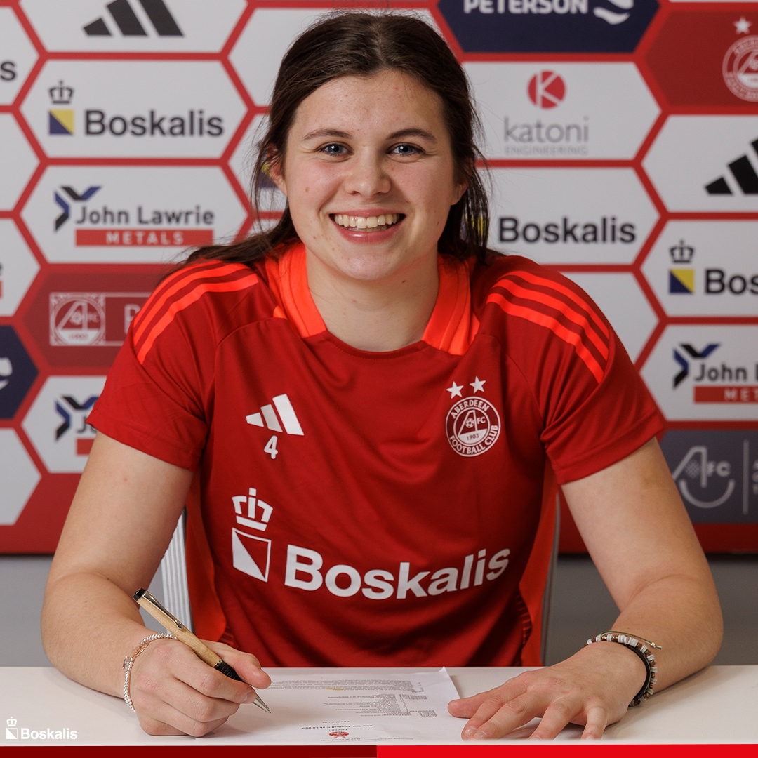 AberdeenWomen's tweet photo. Some things never change 📝 ❤️ https://t.co/kYvki8gxY2