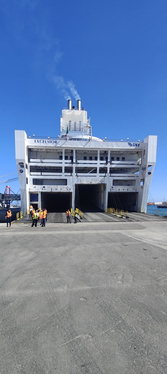 Dave Roe tweet media