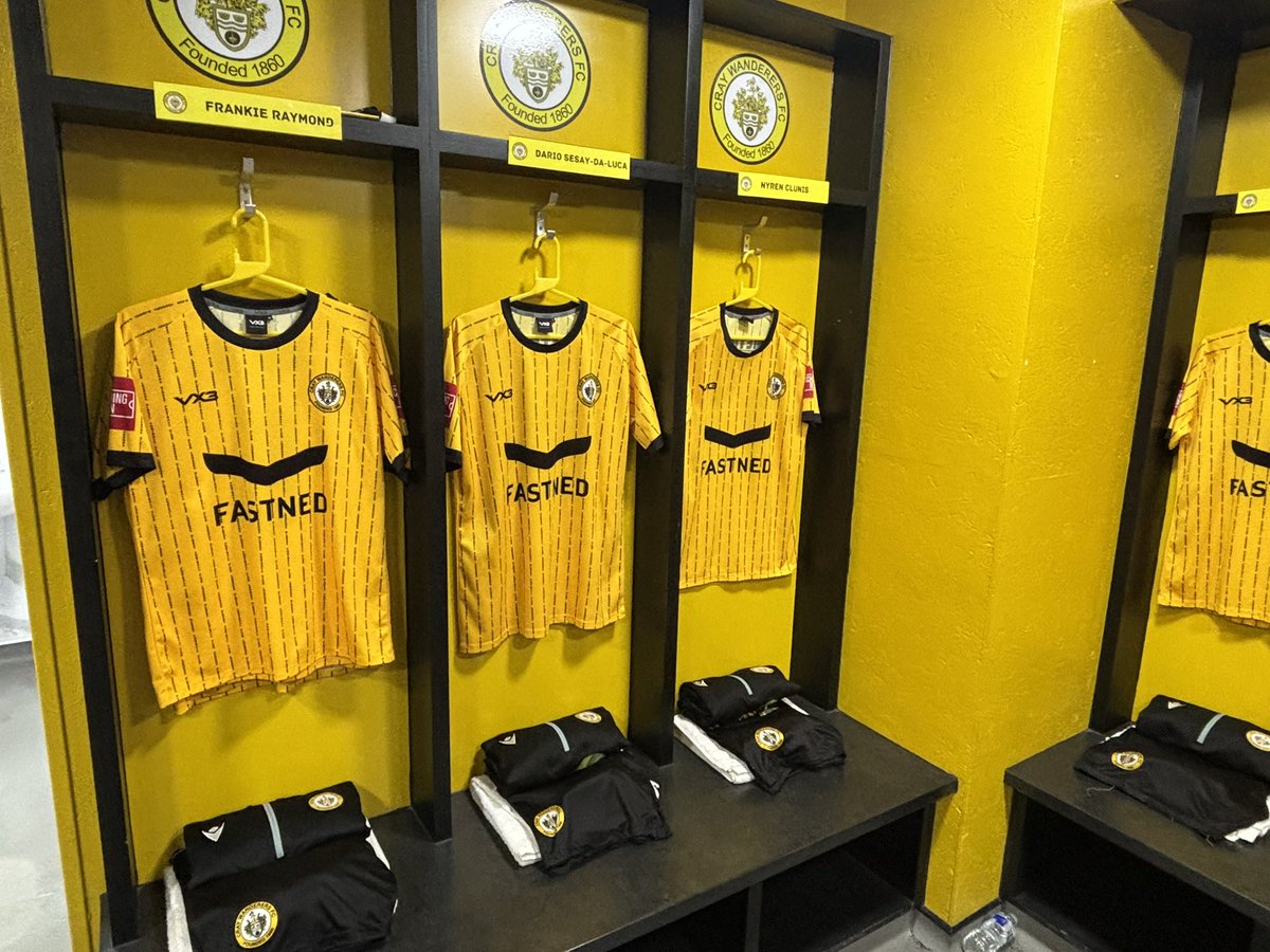 PaddyGray06's tweet image. All set for @OfficialWands game against Cheshunt tomorrow 

🧡🖤