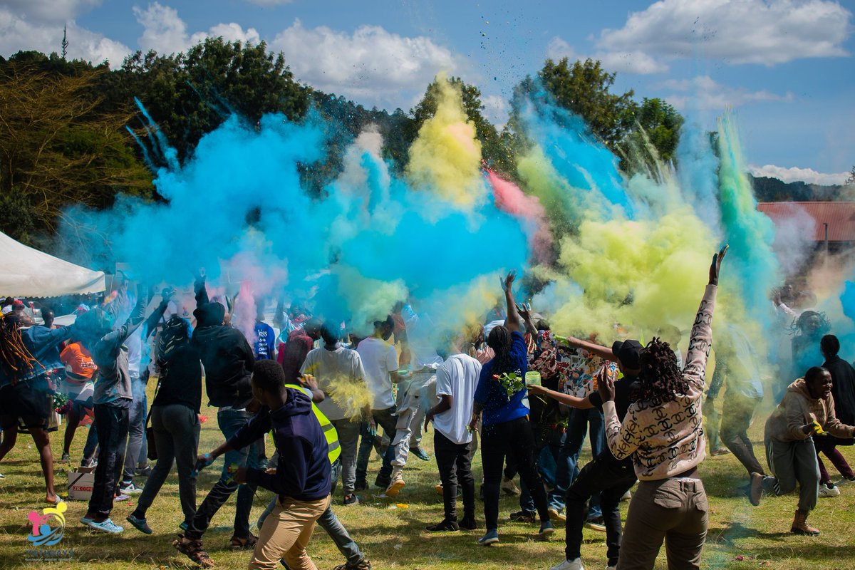 KaeshaNamunyak's tweet image. Colour festival pale... brought to you by @PublicPathways for #ICDS2025
#RealFun #RealTalk For it to work, we need to make the young people feel safe enough to want to learn about #SRHR in their own space doing what they love doing. #ICD2025 accessing services in safe spaces