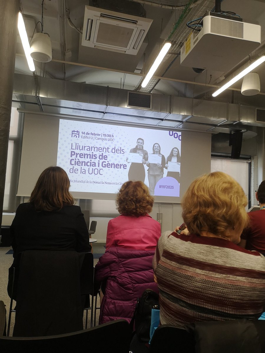 Mireia Castillón (@mcastillonf) on Twitter photo A punt de començar amb els Lliuraments dels Premis de Ciència i Gènere de la UOC #11F2025. Molta expectació! 😃😃😃 <a href="/UOCbiblioteca/">UOC biblioteca</a> A punt de començar amb els Lliuraments dels Premis de Ciència i Gènere de la UOC #11F2025. Molta expectació! 😃😃😃 <a href="/UOCbiblioteca/">UOC biblioteca</a>