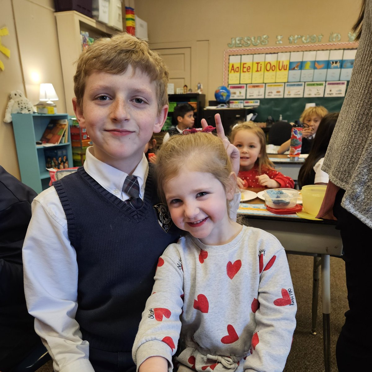 Happy St. Valentine’s Day from SJB! Our preschool 3 year olds visited our 3rd grade to celebrate! 💕🥰🎉