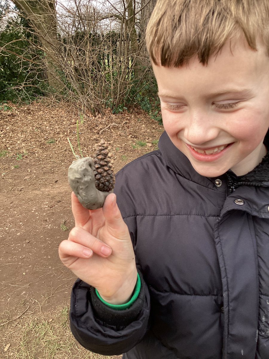 whcps's tweet photo. 2AB had a fabulous time on their mini-beast hunt! They then made replicas of their mini-beasts using clay! #WHCYEAR2 #WHCOUTDOORLEARNING #WHCFORESTSCHOOL #WHCScience ππͺ±πͺ²π·οΈπͺ°π¦ππ¦ππ¦ https://t.co/4eYfQQFVa4