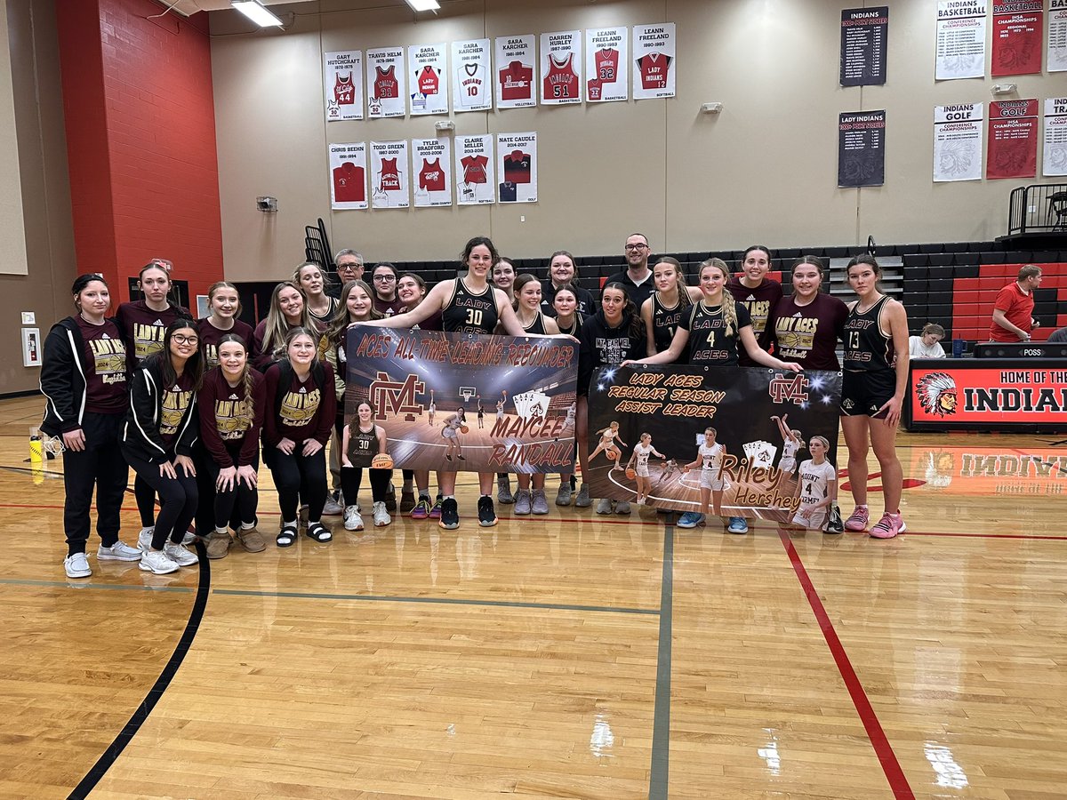 MCHSLadyAces's tweet photo. Congrats to Jr. @mayceerandall for breaking the schools career rebounding record and to Soph @riley_hershey for breaking the Girls single season assist record in last nights win! The lady Aces are heading into postseason 25-4 https://t.co/RaM4Zxqcg1