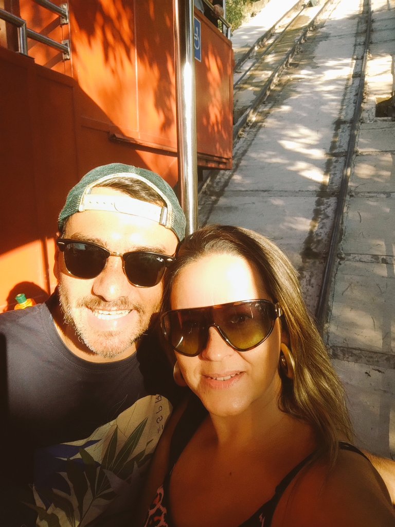 hugovargascigna's tweet photo. Lo más valioso en la vida no es lo que tengo sino a quien tengo feliz día mi vida https://t.co/AIVkUnwCPz