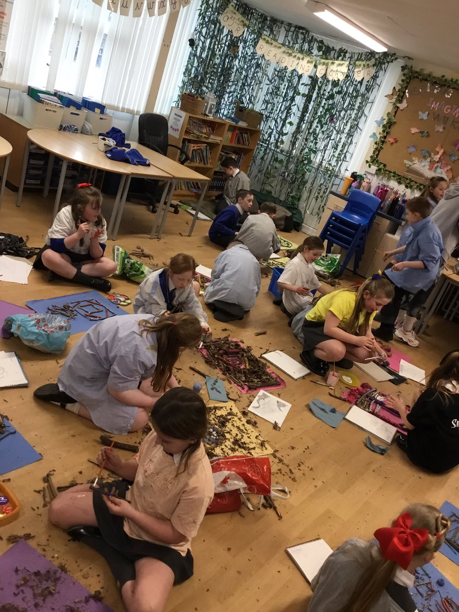 Look how much fun Year 4 have had #olpsart 🎨